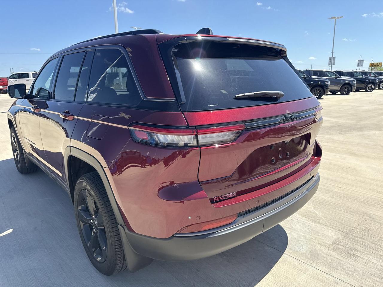 2026 Jeep Grand Cherokee Limited Castroville TX