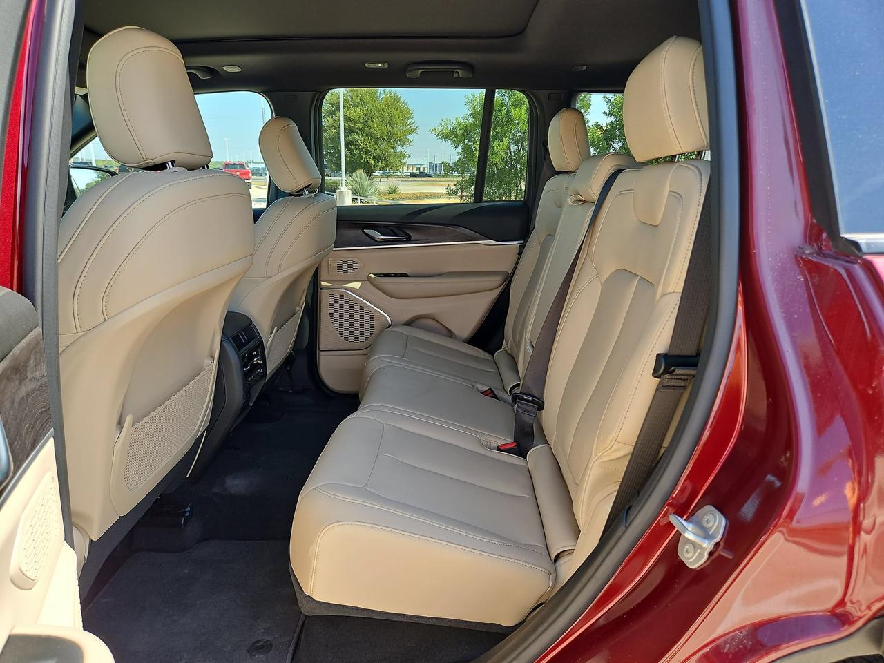 2026 Jeep Grand Cherokee Limited Castroville TX