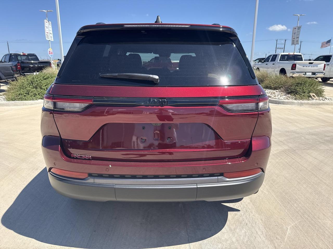 2026 Jeep Grand Cherokee Limited Castroville TX