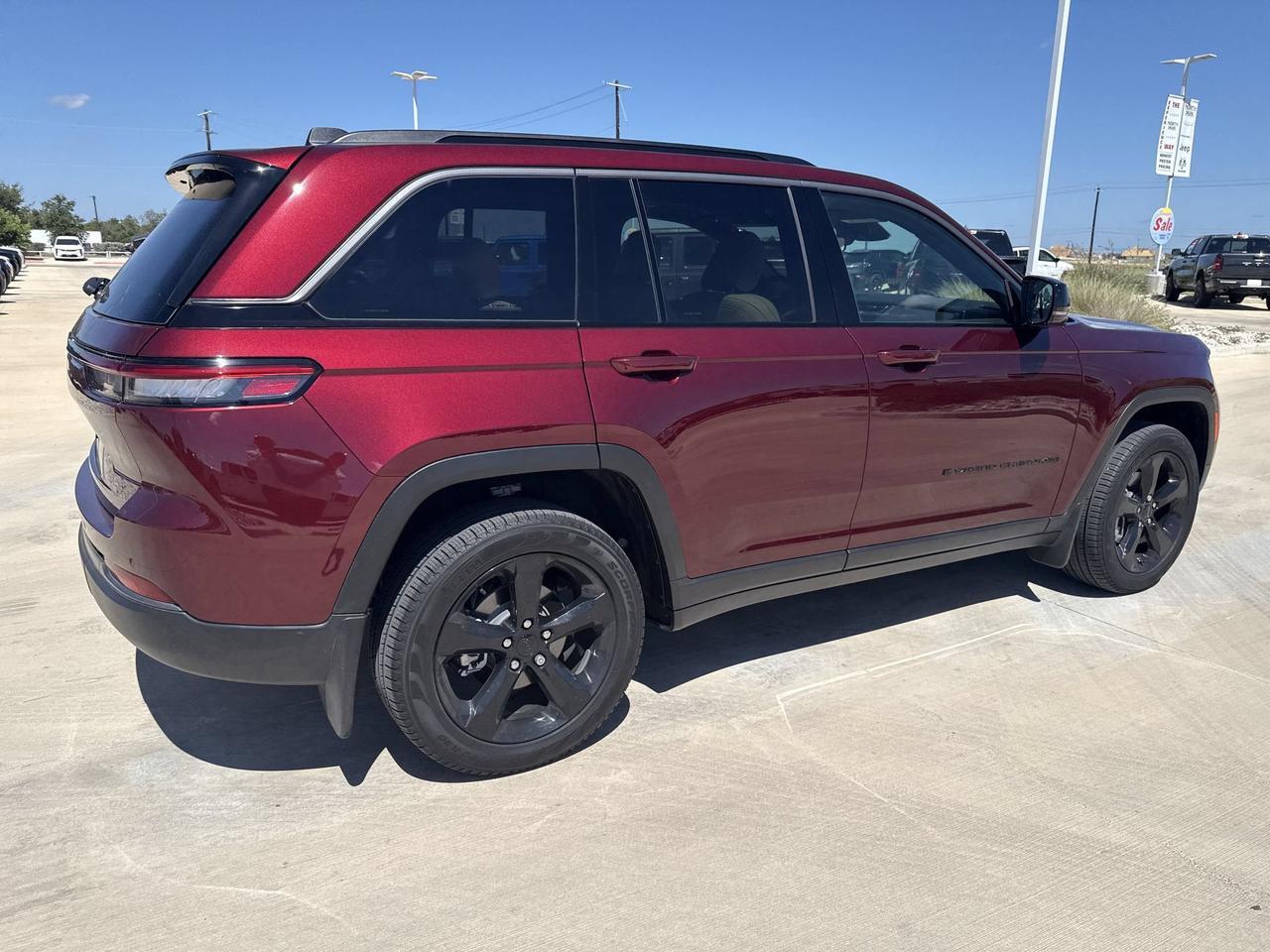2026 Jeep Grand Cherokee Limited Castroville TX