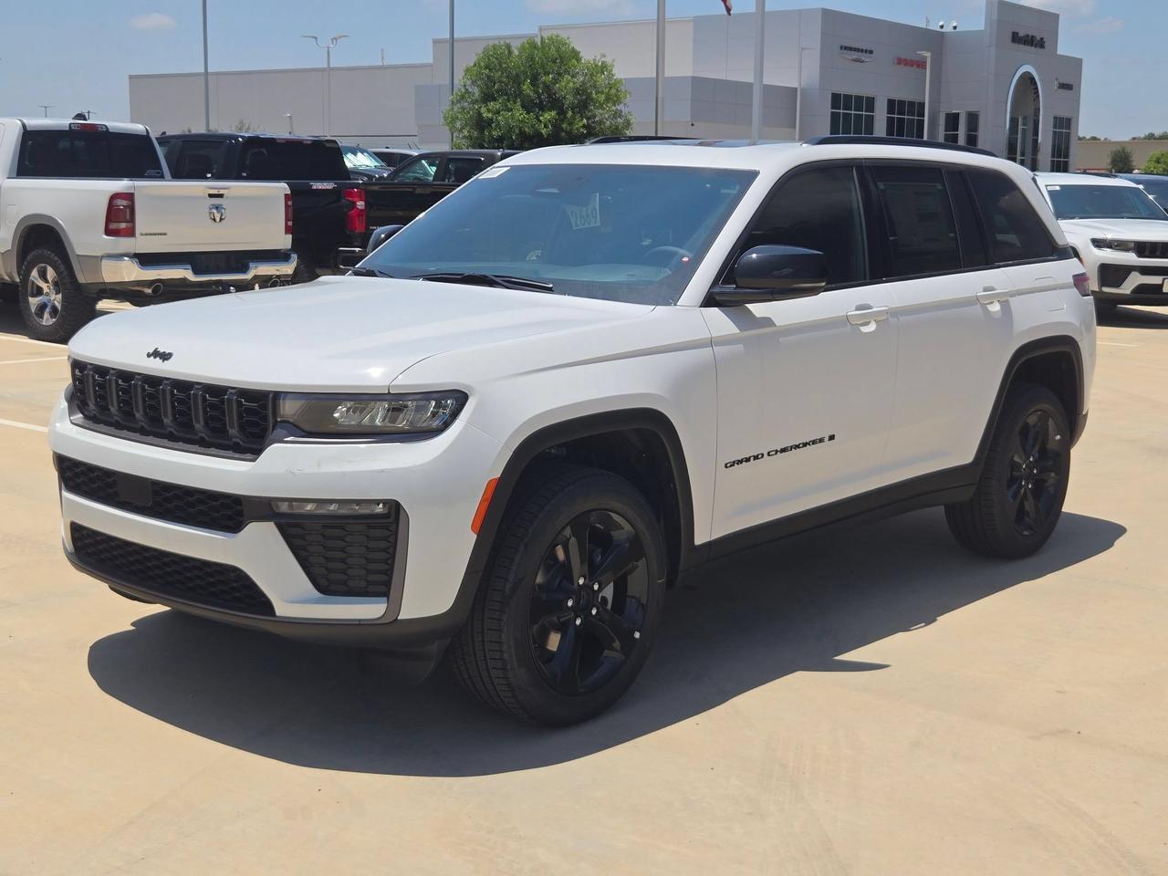 2026 Jeep Grand Cherokee Limited Castroville TX