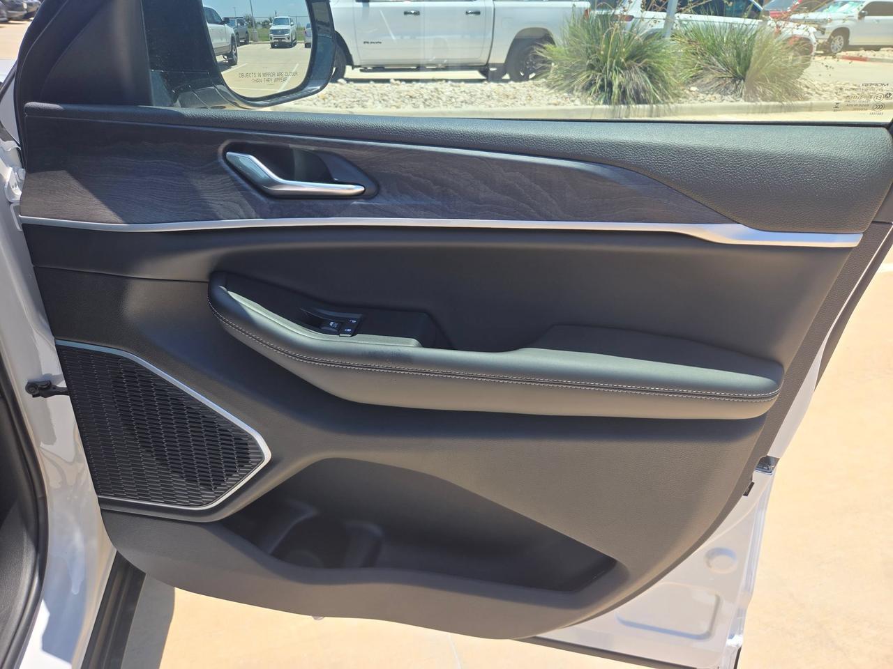 2026 Jeep Grand Cherokee Limited Castroville TX