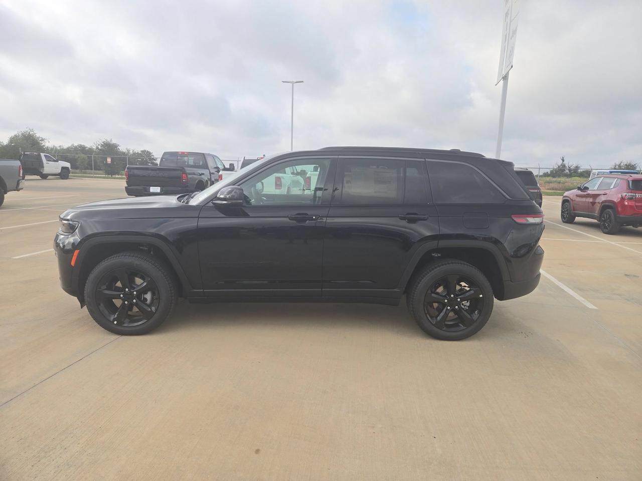 2026 Jeep Grand Cherokee Limited Castroville TX