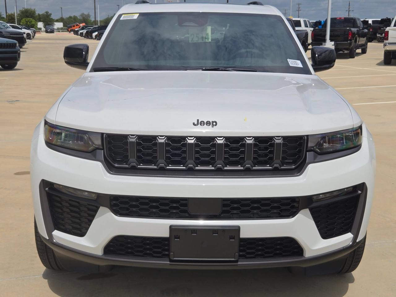 2026 Jeep Grand Cherokee Limited Castroville TX