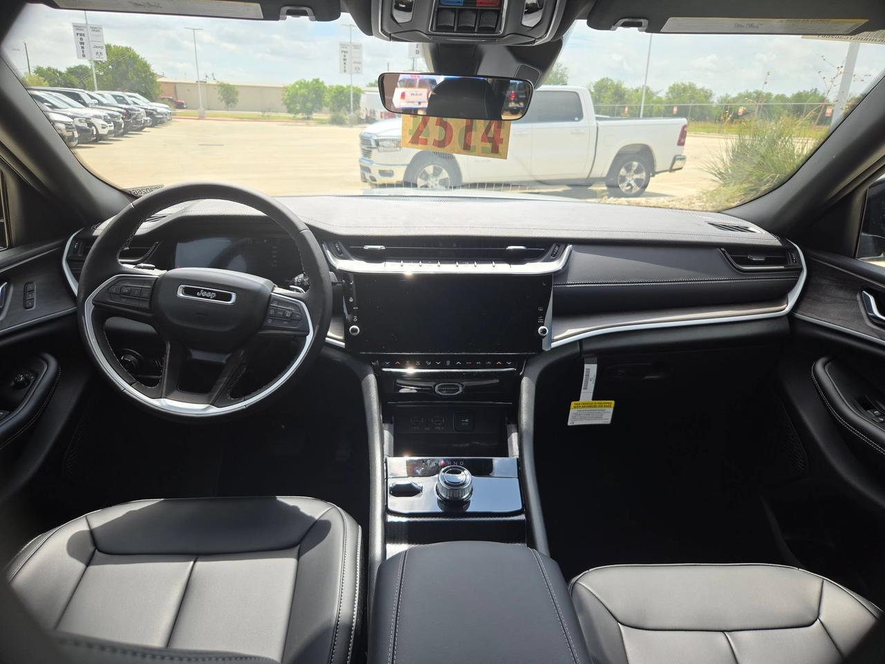 2026 Jeep Grand Cherokee Limited Castroville TX