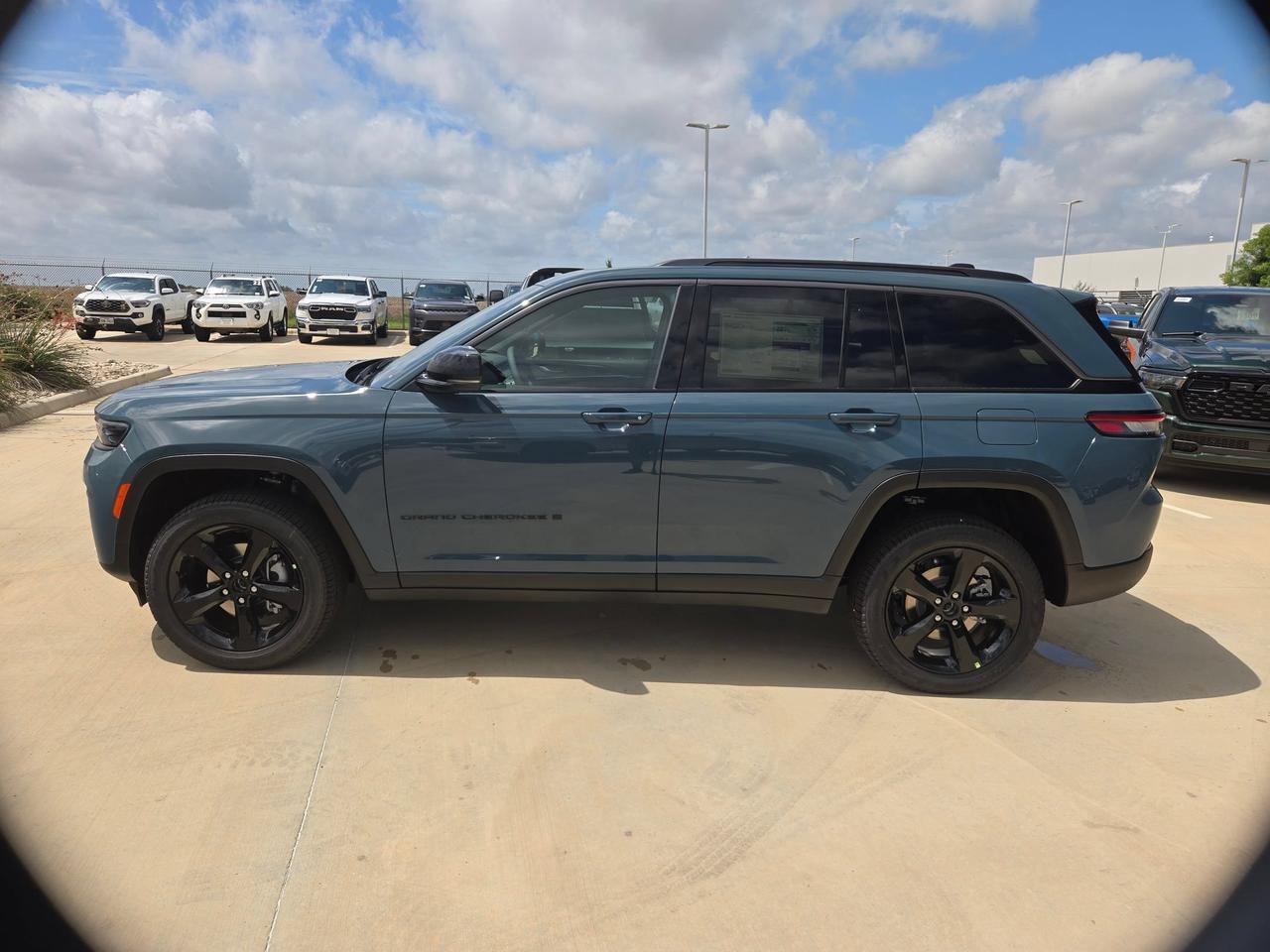 2026 Jeep Grand Cherokee Limited Castroville TX