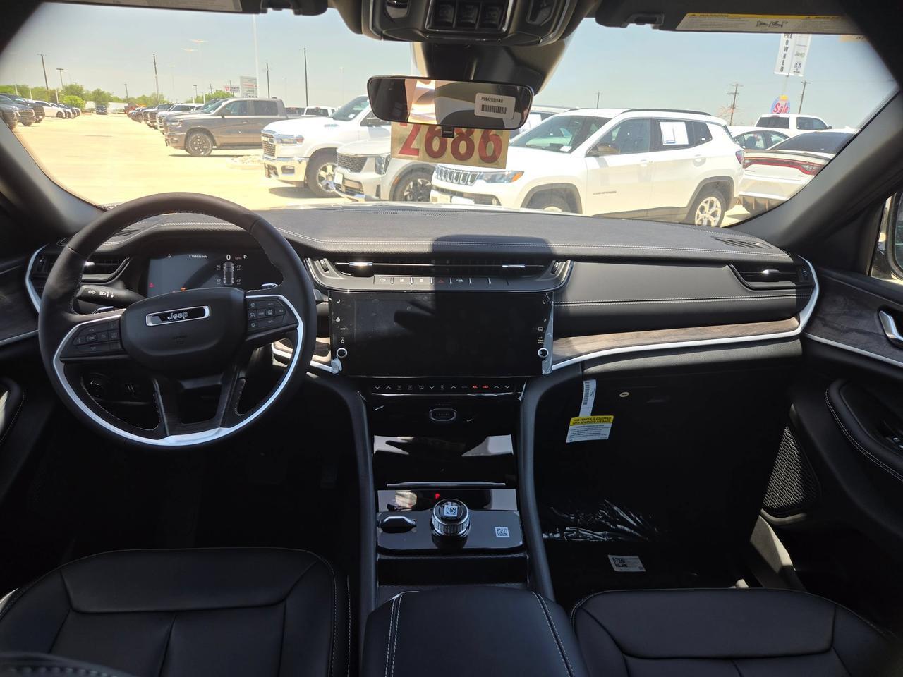 2026 Jeep Grand Cherokee Limited Castroville TX