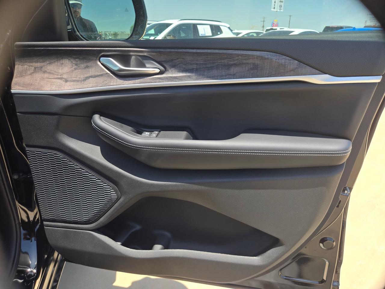 2026 Jeep Grand Cherokee Limited Castroville TX