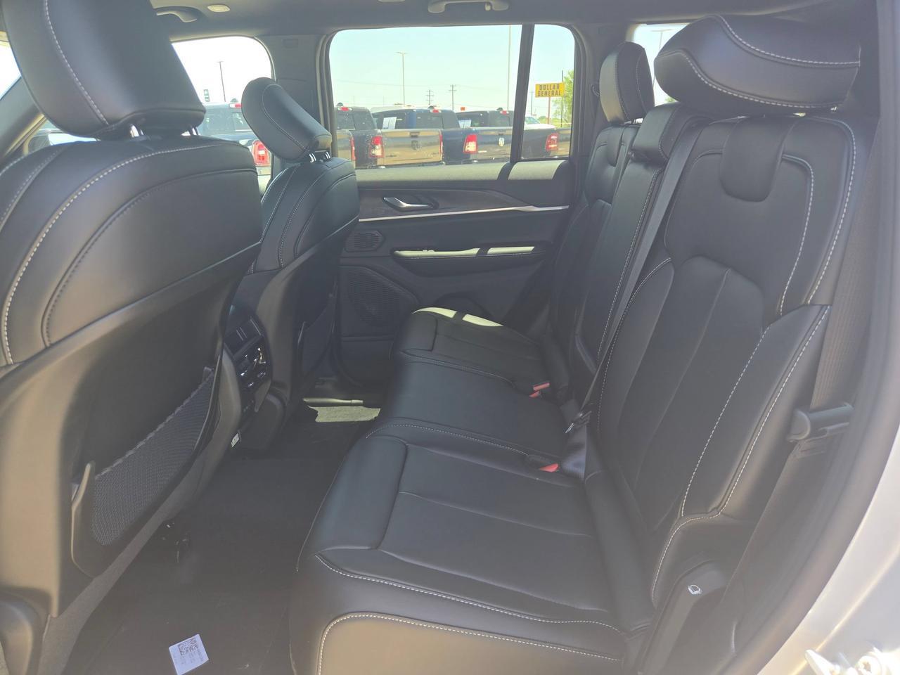2026 Jeep Grand Cherokee Limited Castroville TX