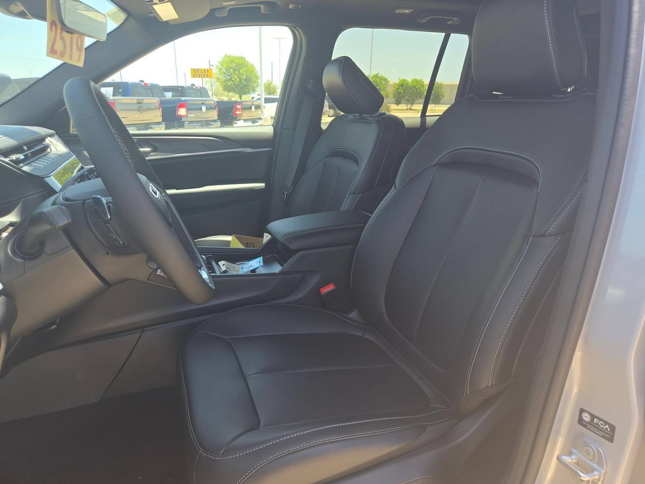 2026 Jeep Grand Cherokee Limited Castroville TX
