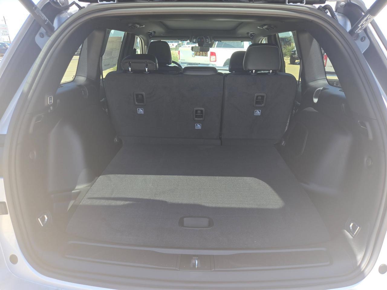 2026 Jeep Grand Cherokee Limited Castroville TX