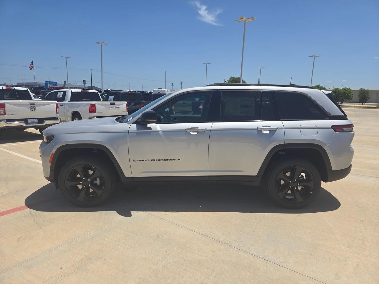 2026 Jeep Grand Cherokee Limited Castroville TX