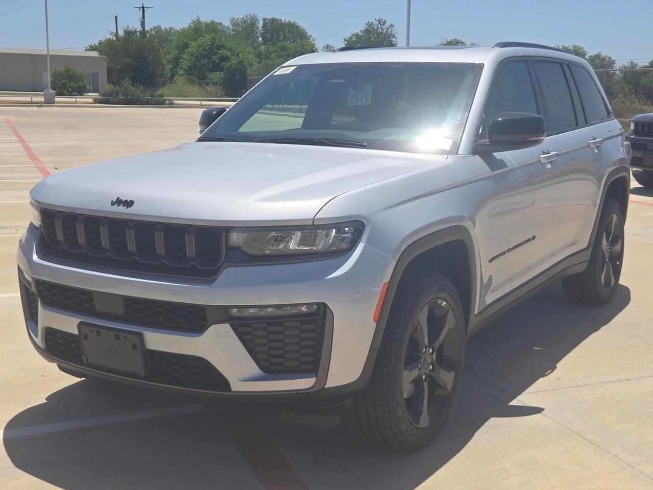 2026 Jeep Grand Cherokee Limited Castroville TX