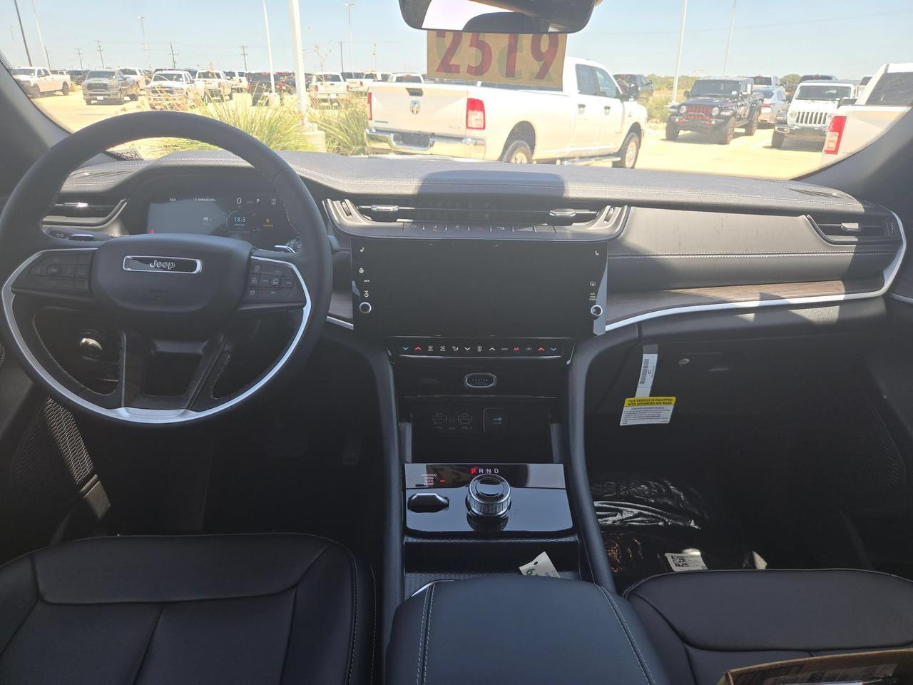 2026 Jeep Grand Cherokee Limited Castroville TX