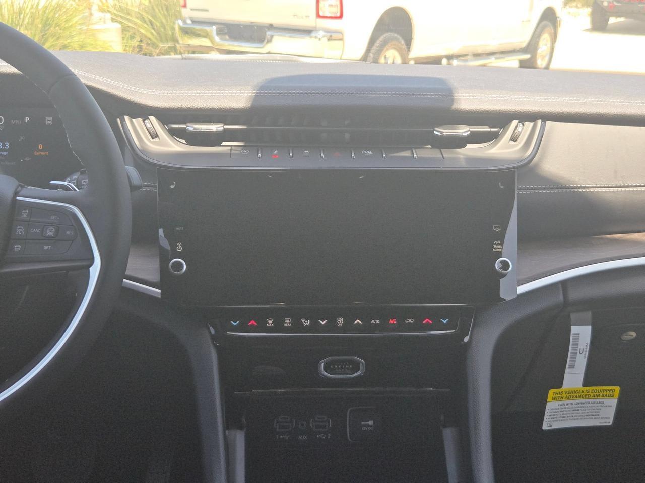2026 Jeep Grand Cherokee Limited Castroville TX