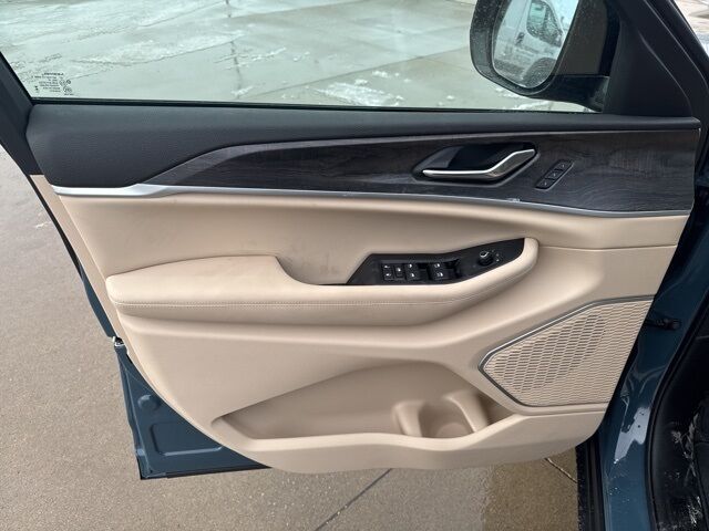 2026 Jeep Grand Cherokee Limited Watertown SD