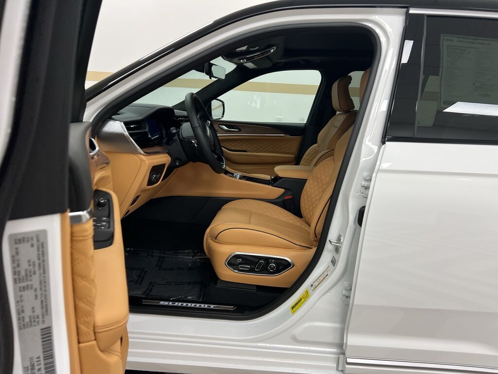 2026 Jeep Grand Cherokee Summit Bozeman MT