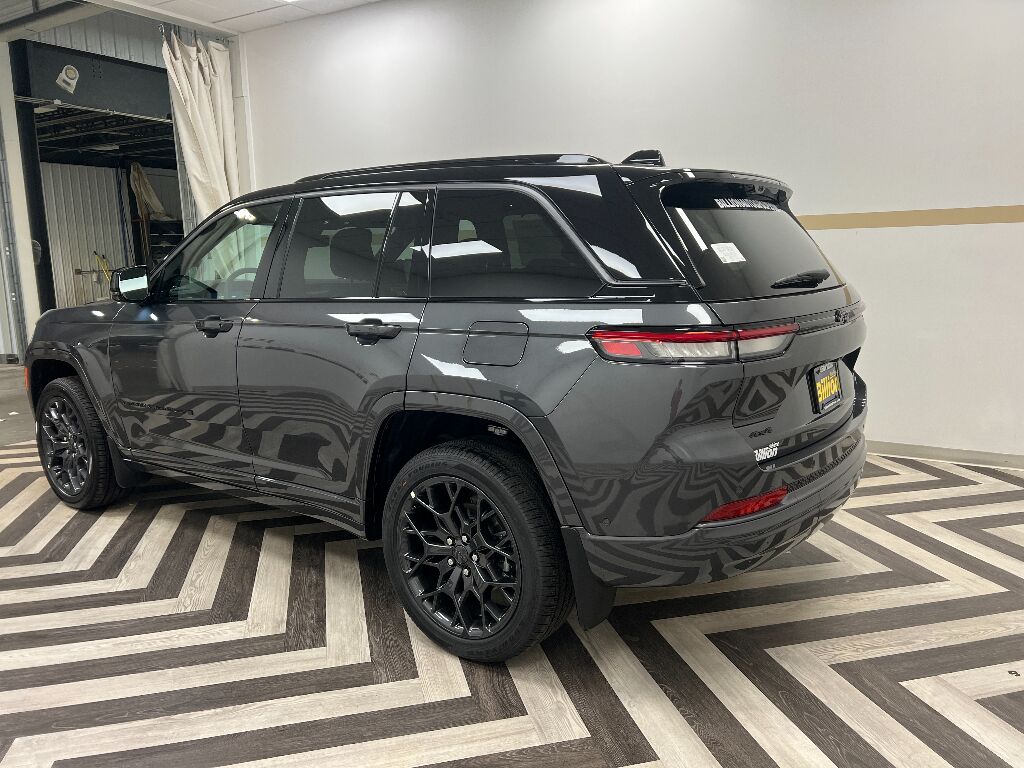 2026 Jeep Grand Cherokee Summit Bozeman MT