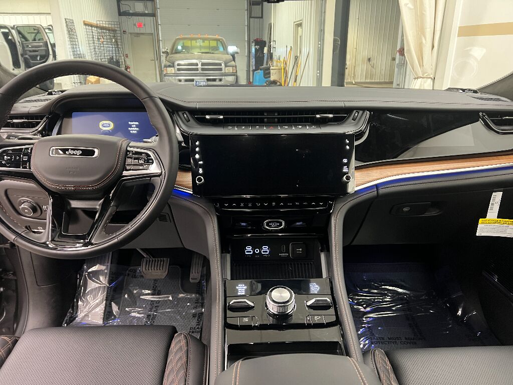2026 Jeep Grand Cherokee Summit Bozeman MT