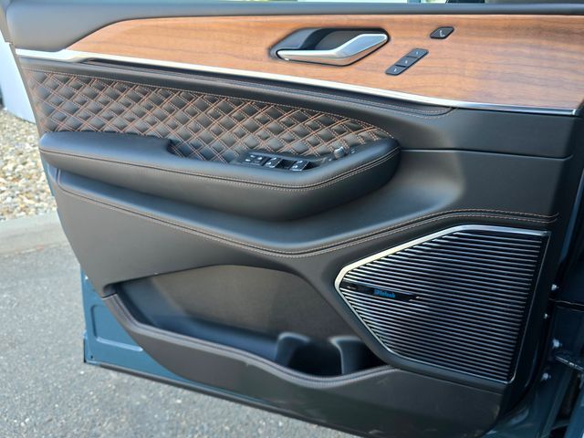 2026 Jeep Grand Cherokee Summit Folsom CA
