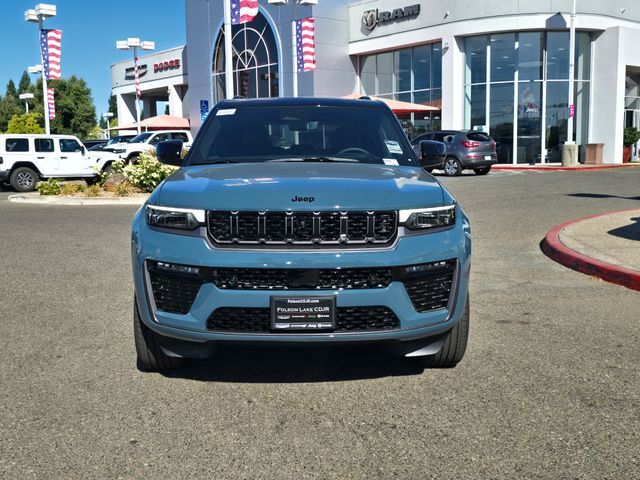 2026 Jeep Grand Cherokee Summit