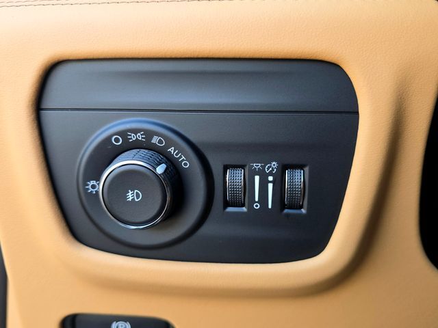 2026 Jeep Grand Cherokee Summit Folsom CA