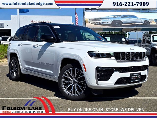 2026 Jeep Grand Cherokee Summit