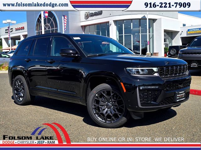 2026 Jeep Grand Cherokee Summit