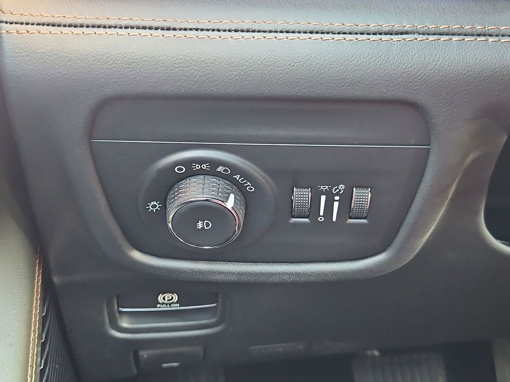 2026 Jeep Grand Cherokee Summit Gresham OR