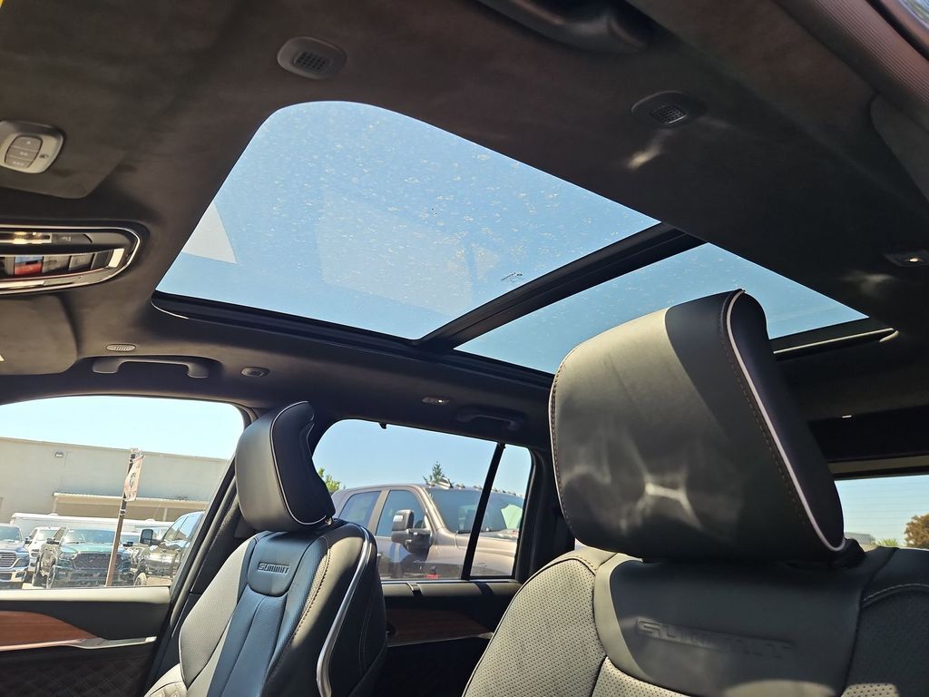 2026 Jeep Grand Cherokee Summit Gresham OR