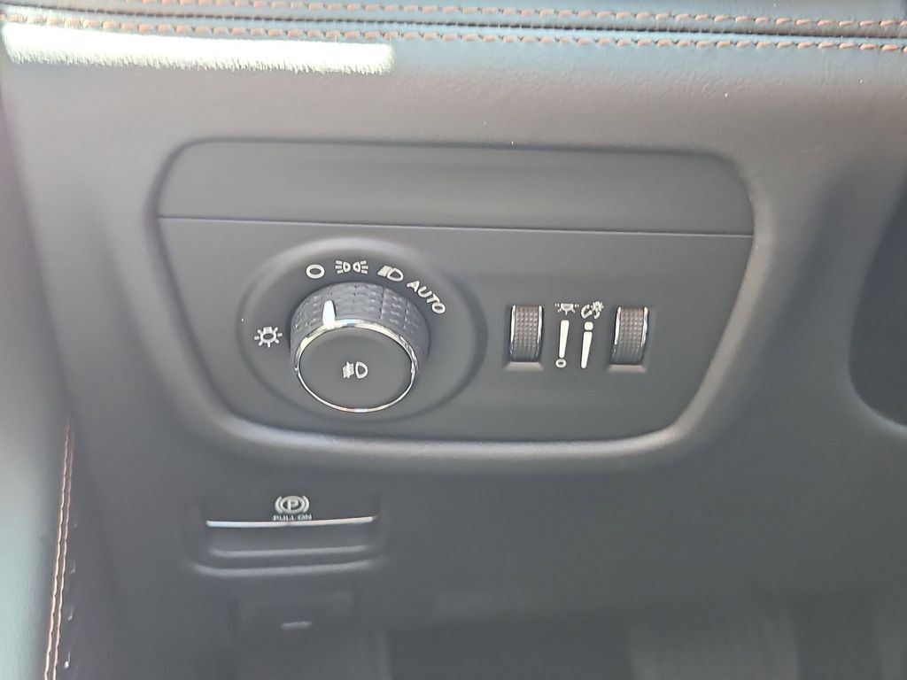 2026 Jeep Grand Cherokee Summit Gresham OR