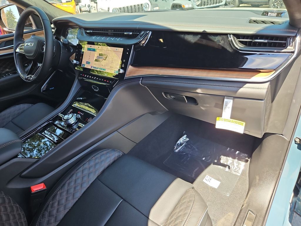 2026 Jeep Grand Cherokee Summit Gresham OR