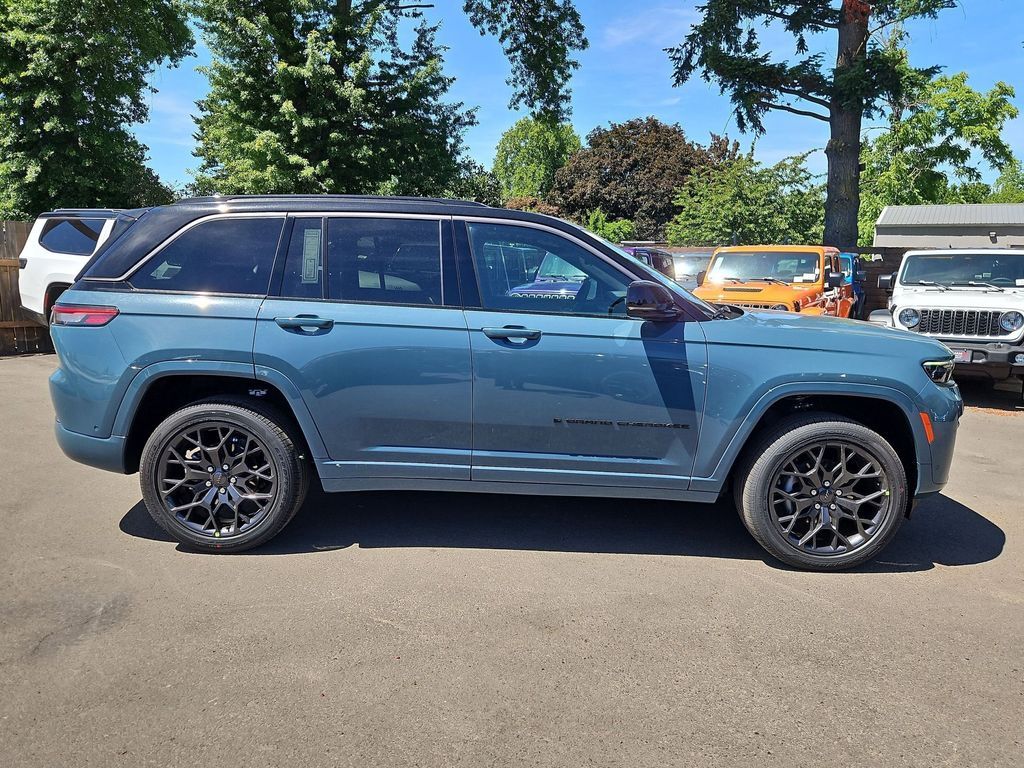 2026 Jeep Grand Cherokee Summit Gresham OR