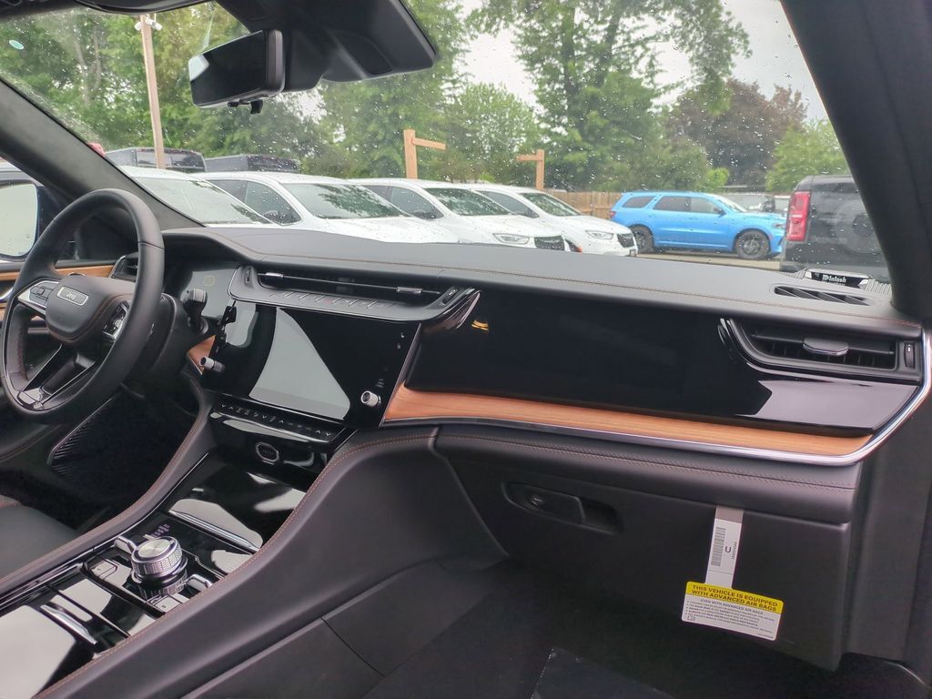 2026 Jeep Grand Cherokee Summit Gresham OR