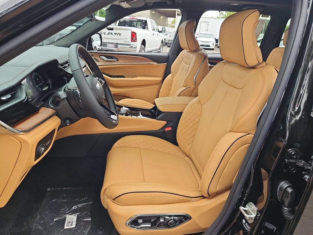 2026 Jeep Grand Cherokee Summit Gresham OR