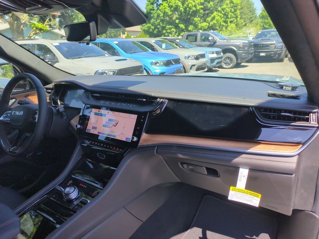 2026 Jeep Grand Cherokee Summit Gresham OR
