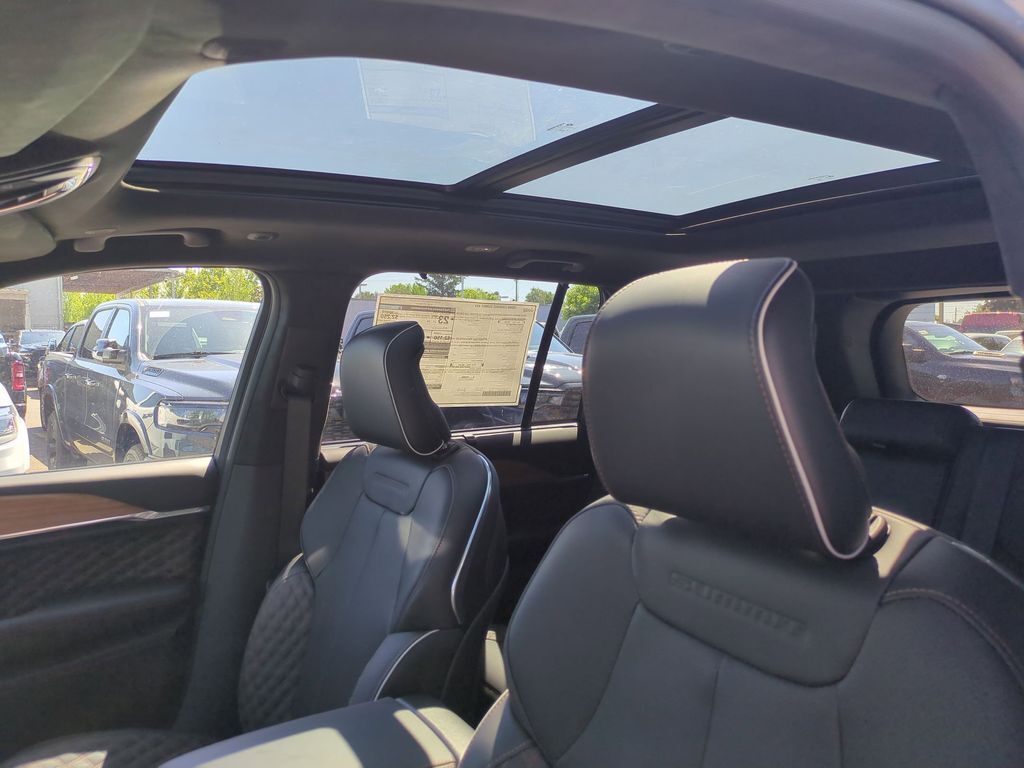 2026 Jeep Grand Cherokee Summit Gresham OR