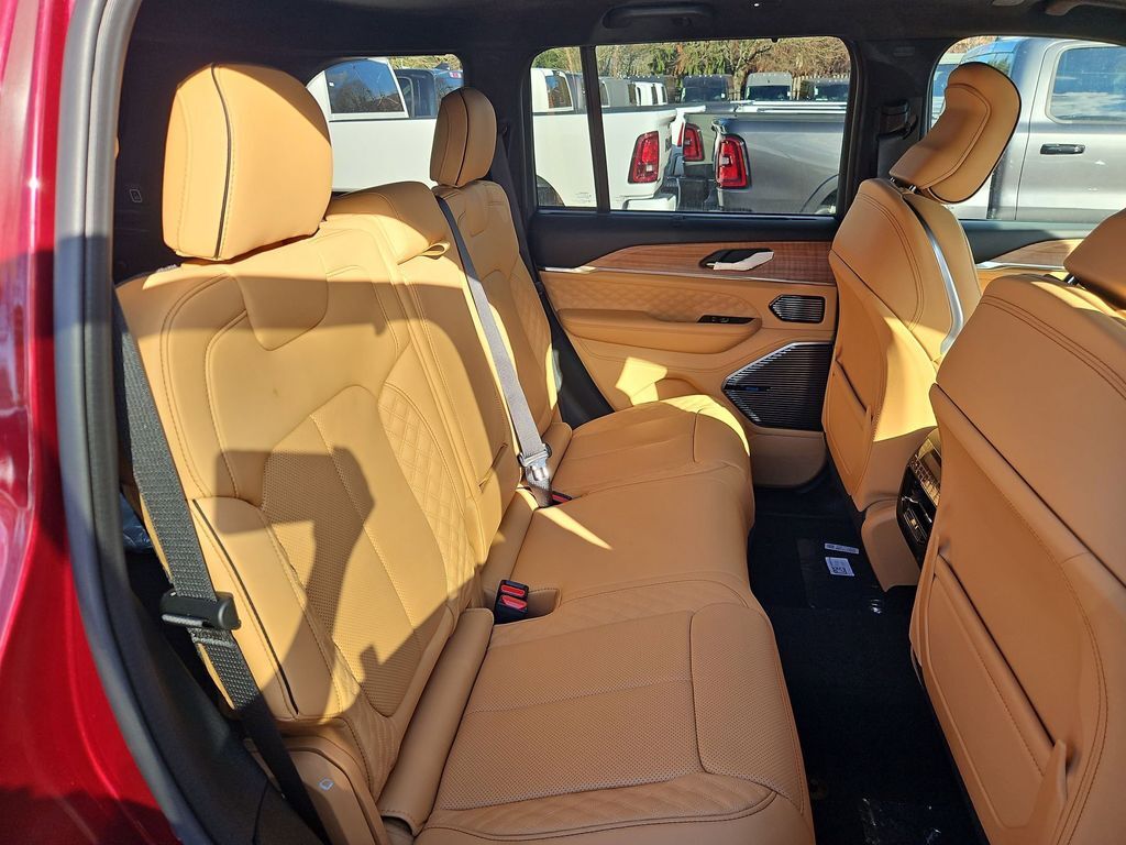 2026 Jeep Grand Cherokee Summit Gresham OR