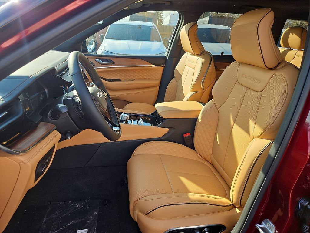 2026 Jeep Grand Cherokee Summit Gresham OR