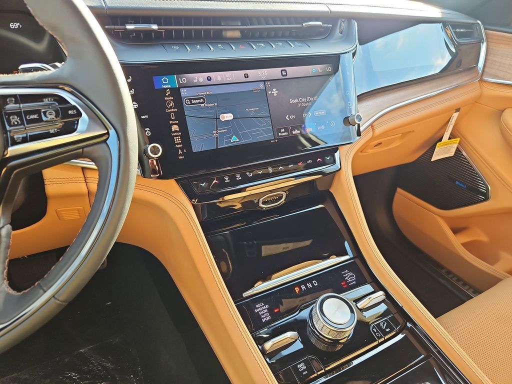 2026 Jeep Grand Cherokee Summit Gresham OR