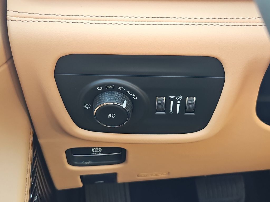 2026 Jeep Grand Cherokee Summit Gresham OR