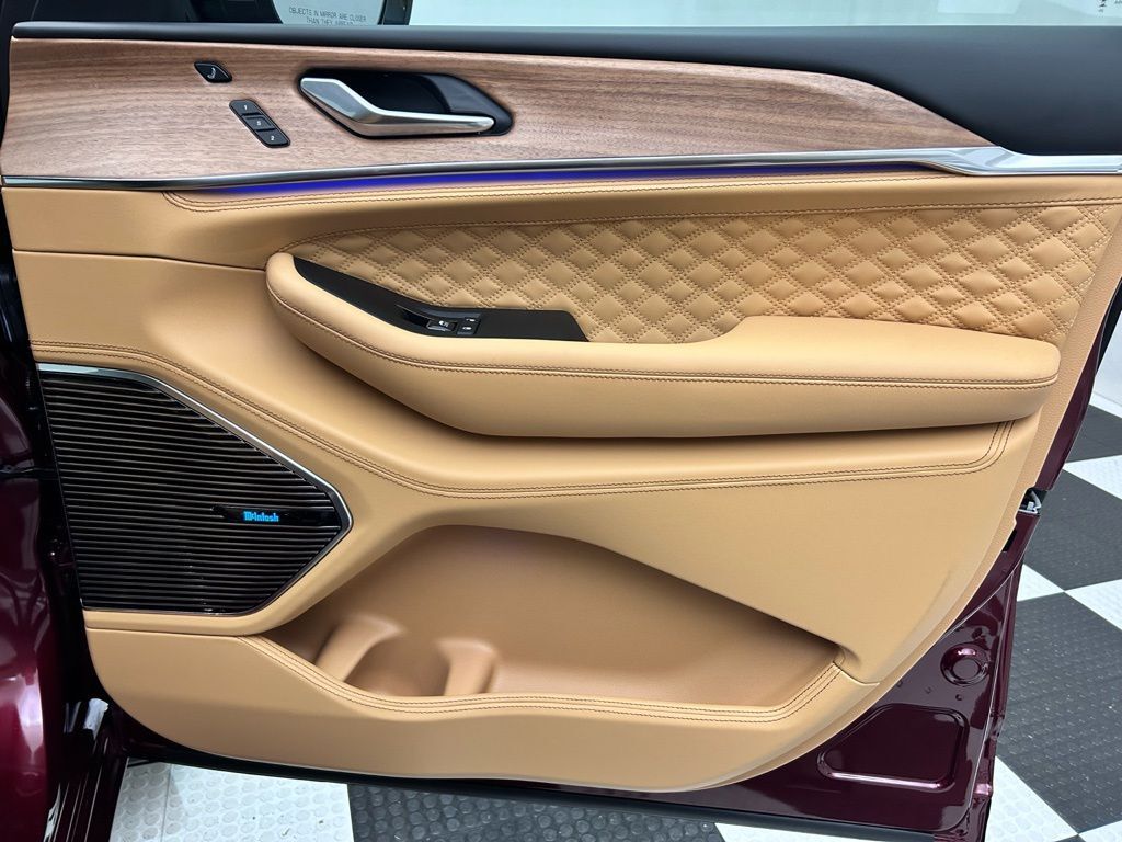 2026 Jeep Grand Cherokee Summit Portland OR