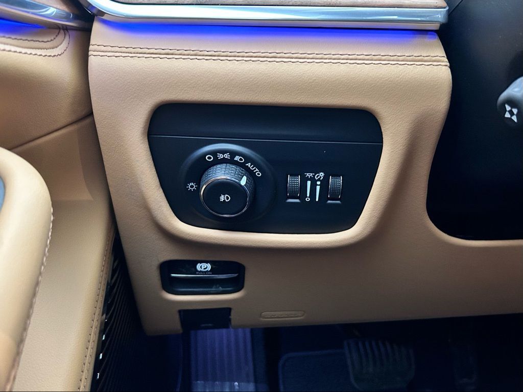 2026 Jeep Grand Cherokee Summit Portland OR