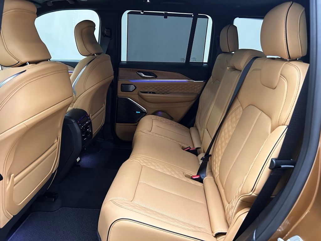 2026 Jeep Grand Cherokee Summit Portland OR