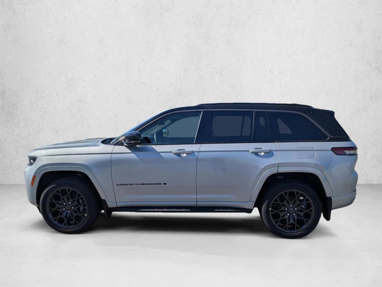 2026 Jeep Grand Cherokee Summit Roseville CA