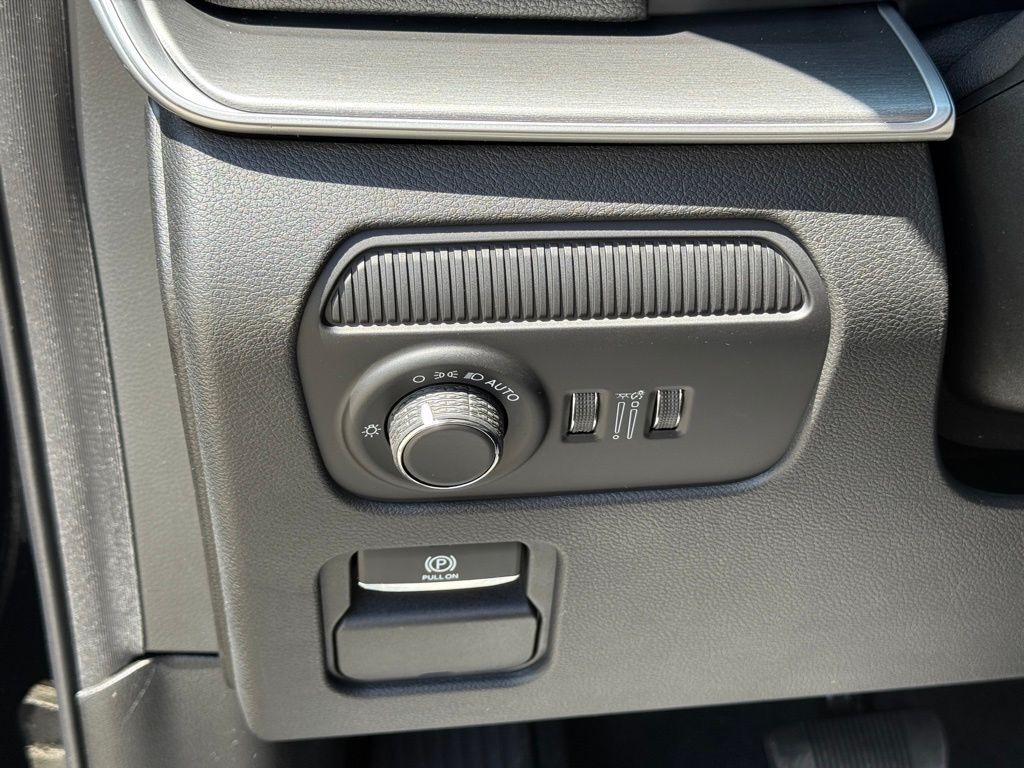 2026 Jeep Grand Wagoneer Crestwood KY