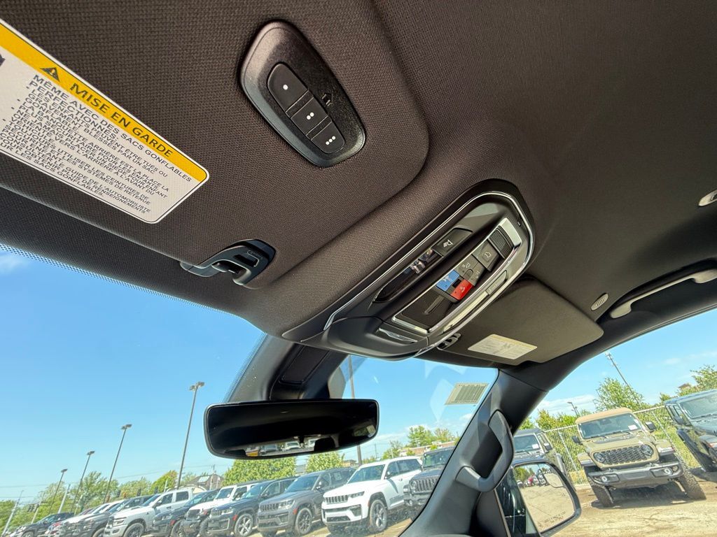 2026 Jeep Grand Wagoneer Crestwood KY