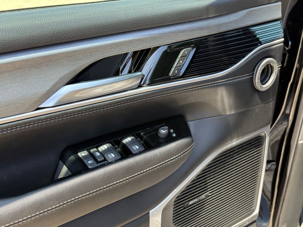 2026 Jeep Grand Wagoneer Crestwood KY