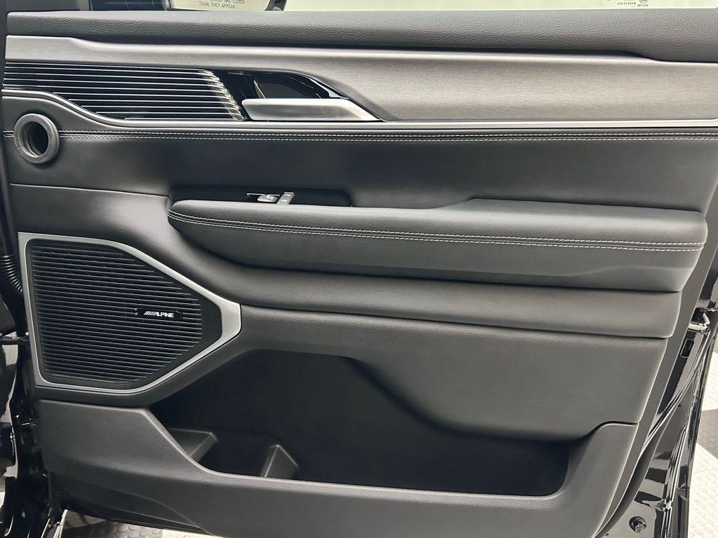 2026 Jeep Grand Wagoneer Portland OR