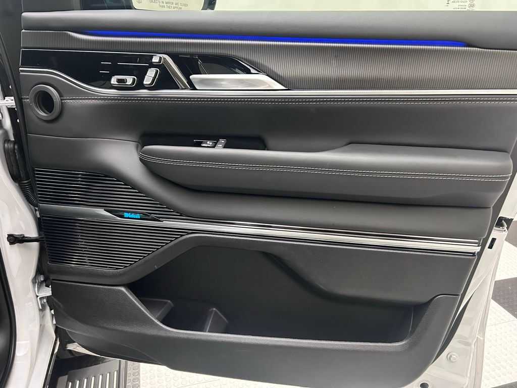 2026 Jeep Grand Wagoneer Portland OR